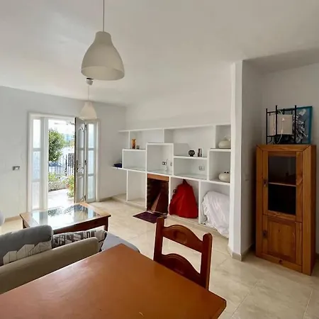Appartamento Playa Chica With Terrace 100 M From The Sea Puerto del Carmen (Lanzarote)