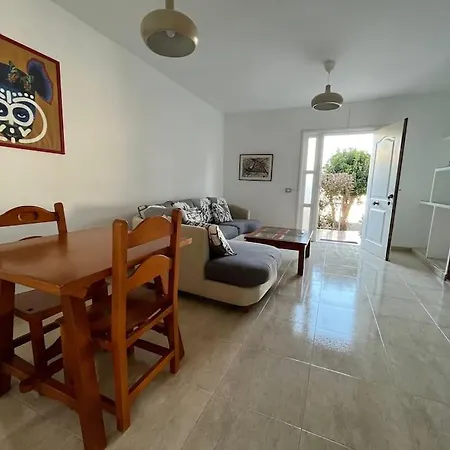Playa Chica With Terrace 100 M From The Sea Apartment Puerto del Carmen (Lanzarote)