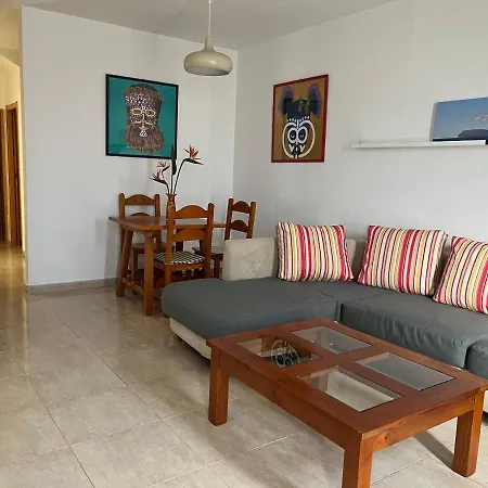 Apartment Playa Chica With Terrace 100 M From The Sea *